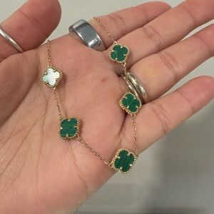 Malachite Clover Motifs Bracelet